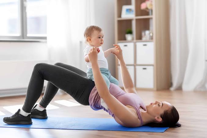 Pelvic Floor Dysfunction After Childbirth: 7 Signs You Shouldn’t Ignore